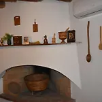 Lithos House