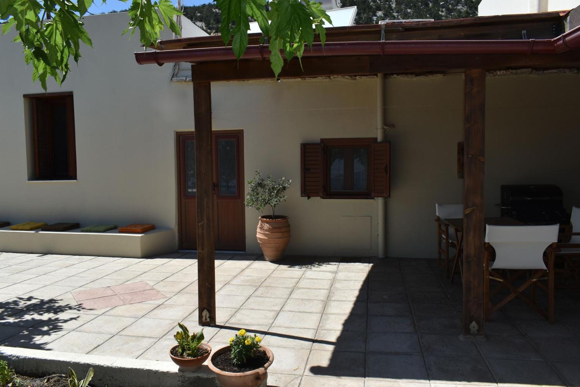 Vila Lithos House *